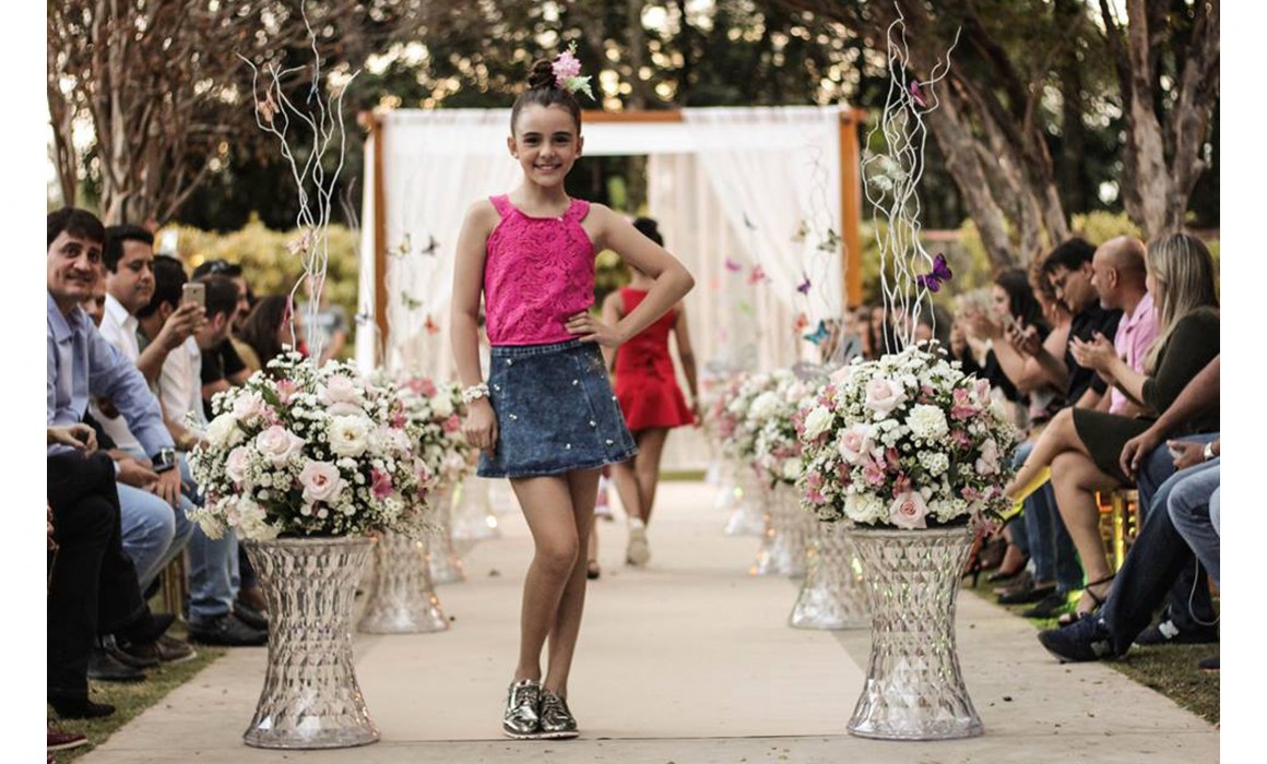 Desfile Lançamento Gabriela Aquarela
